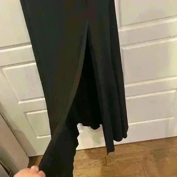 Sequin Hearts Formal Dress Size 11 Black in color - Picture 6 of 13